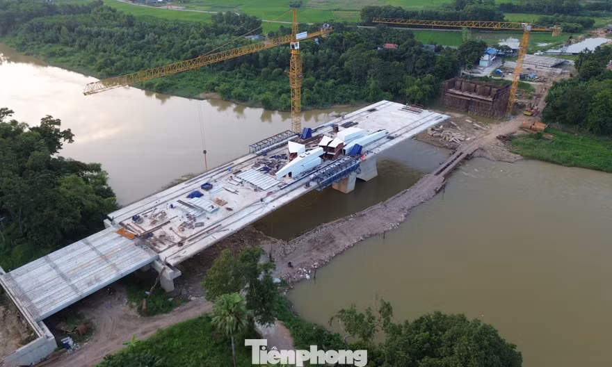 Vướng mặt bằng, 2 cây cầu nối trung tâm tỉnh Thái Nguyên nguy cơ chậm tiến độ 