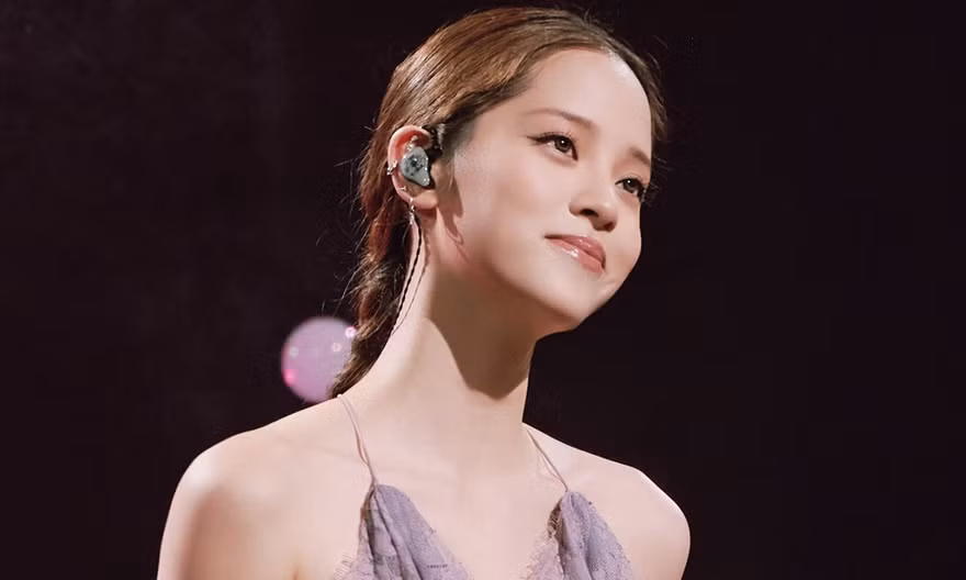Hàng chục nghệ sĩ nhận chỉ trích