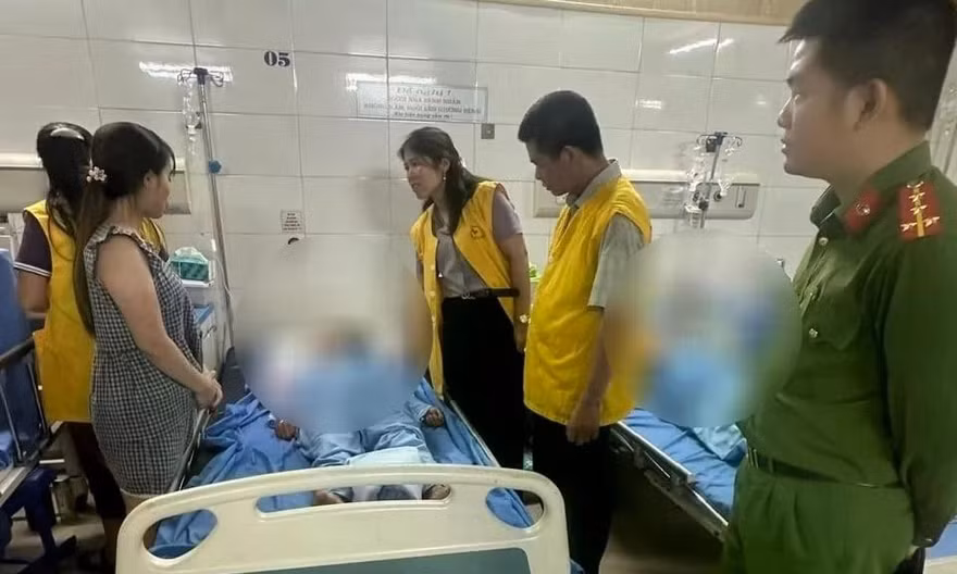 Thái Nguyên: Người phụ nữ bất tỉnh tại nhà, người đầy thương tích