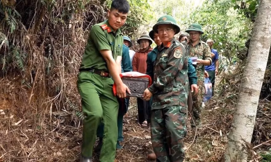 Tìm thấy hài cốt liệt sĩ Lê Tước, nhân viên Báo Cứu Quốc 
