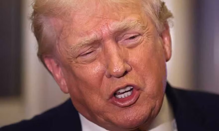 28 phút nghẹt thở chứng kiến ông Trump thoát hiểm bằng xe chở suất ăn