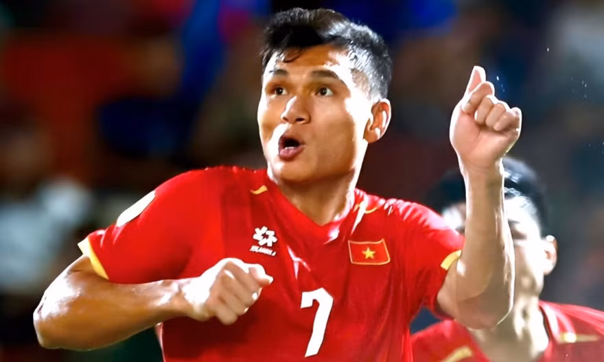 Cả nước đang phát cuồng vì Patrik Lê Giang, Đình Bắc và người hùng Hai Long