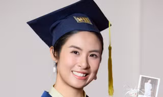 Ngọc Hân nhận bằng thạc sĩ