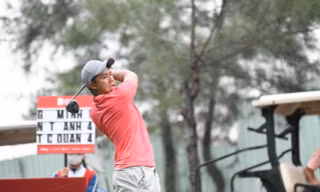 Kịch tính bảng nam trước ngày hạ màn Giải Vô địch Golf Quốc gia - Gia Lai 2025