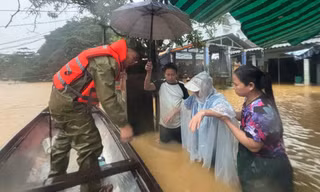 Lũ mới chồng lên hai lũ cũ, Huế tái ngập lụt nhiều nơi