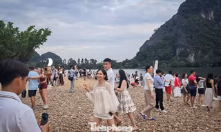 Du lịch Ninh Bình đạt doanh thu nghìn tỷ dịp nghỉ lễ Quốc khánh 2/9
