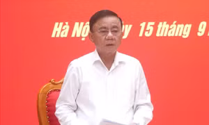 Công bố quyết định của Bộ Chính trị, Ban Bí thư về công tác cán bộ