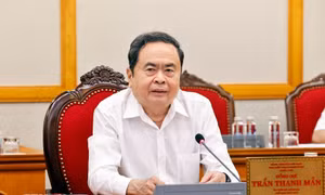 Bộ Chính trị cho ý kiến về phương án nhân sự trình đại hội Đảng bộ 3 tỉnh, thành phố