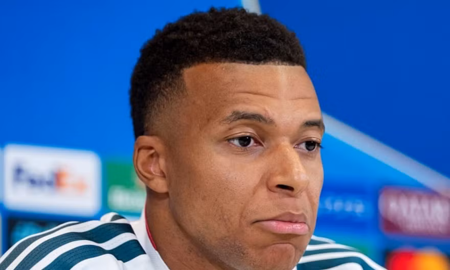 Cái kết của Mbappe và loạt ngôi sao chọc giận Trung Quốc