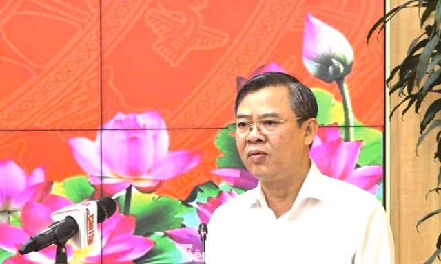 Tăng trưởng mới 6,7%, Cần Thơ phải bứt tốc hơn 13% để về đích
