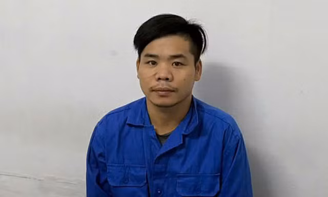 Đi taxi xuyên đêm về công trường cũ để cắt trộm cáp điện