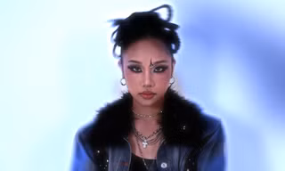 Sau 'Rap Việt', giọng ca gen Z Shayda hợp tác cùng 'hit maker' được đề cử 'Grammy', đổi phong cách quyến rũ