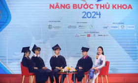 Thủ khoa ‘Nâng bước thủ khoa 2024’: ‘Chọn sống với giá trị biết ơn và không ngừng nỗ lực’