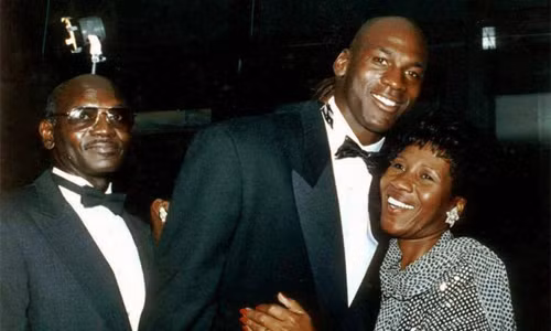 Michael Jordan - vươn lên thành huyền thoại từ bi kịch của cha