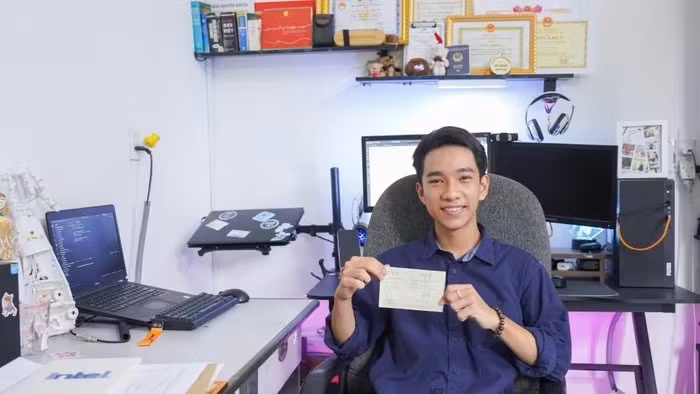 m.jpg
