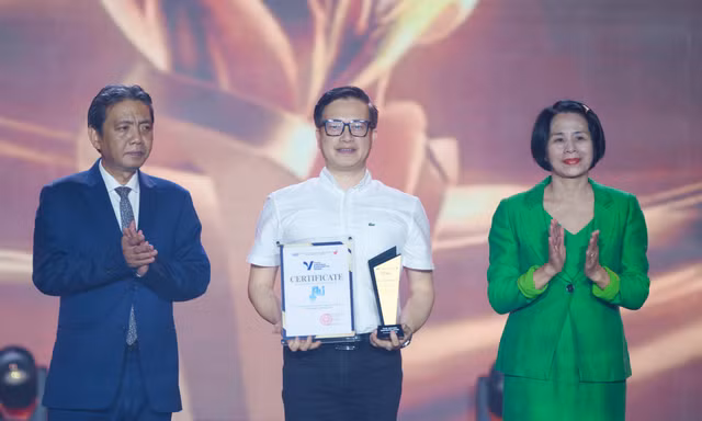 The Grand Esports Gala 2026 khép lại lễ hội thể thao điện tử lớn nhất năm