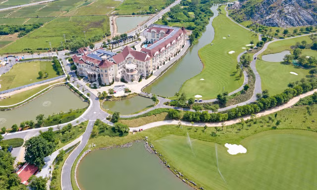 Canyon Course: Sân mới tổ chức Tiền Phong Golf Championship 2026 có gì đặc sắc?