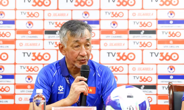 HLV Ikeuchi lý giải việc thiếu cầu thủ U19 SLNA tại vòng loại U20 châu Á 