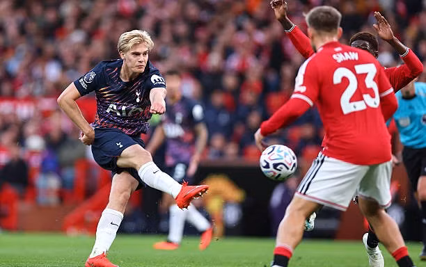 Trực tiếp MU 0-0 Tottenham (Hiệp 1): Hàng loạt cơ hội bị bỏ lỡ