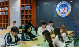 Đại học Kinh tế Quốc dân bỏ phương thức xét tuyển kết hợp từ năm 2027