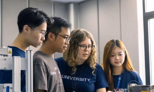 Hà Nội lựa chọn 12 cơ sở đại học dẫn dắt