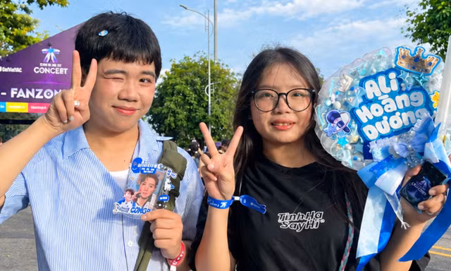 Đu concert Tinh hà say hi đến 3h sáng vẫn chưa thỏa mãn