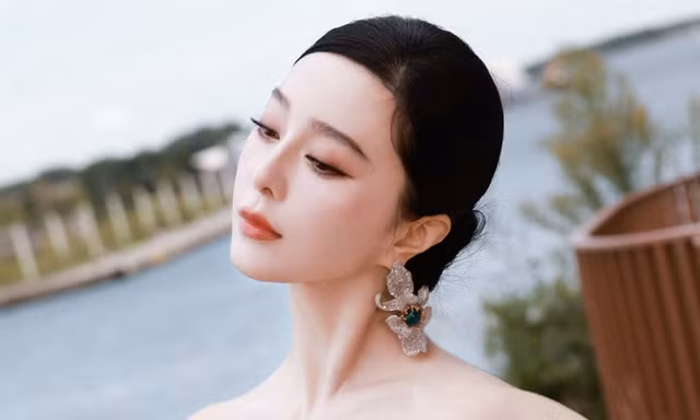 Cảnh nóng trong phim Nhật Bản 18+ của Phạm Băng Băng gây tranh cãi