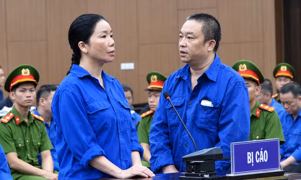 Cựu Viện trưởng Viện Pháp y tâm thần Trung ương lĩnh 20 năm tù