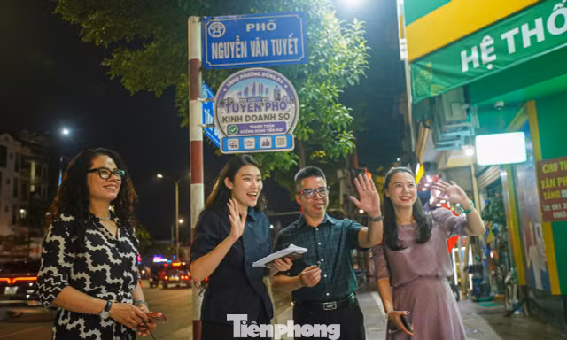 Bí thư Đoàn livestream quảng bá ẩm thực