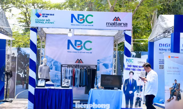 May Nhà Bè đưa sắc màu thời trang công sở đến Sóng Festival 2026