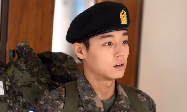 Park Ji Hoon chưa đến Việt Nam đã gây sốt