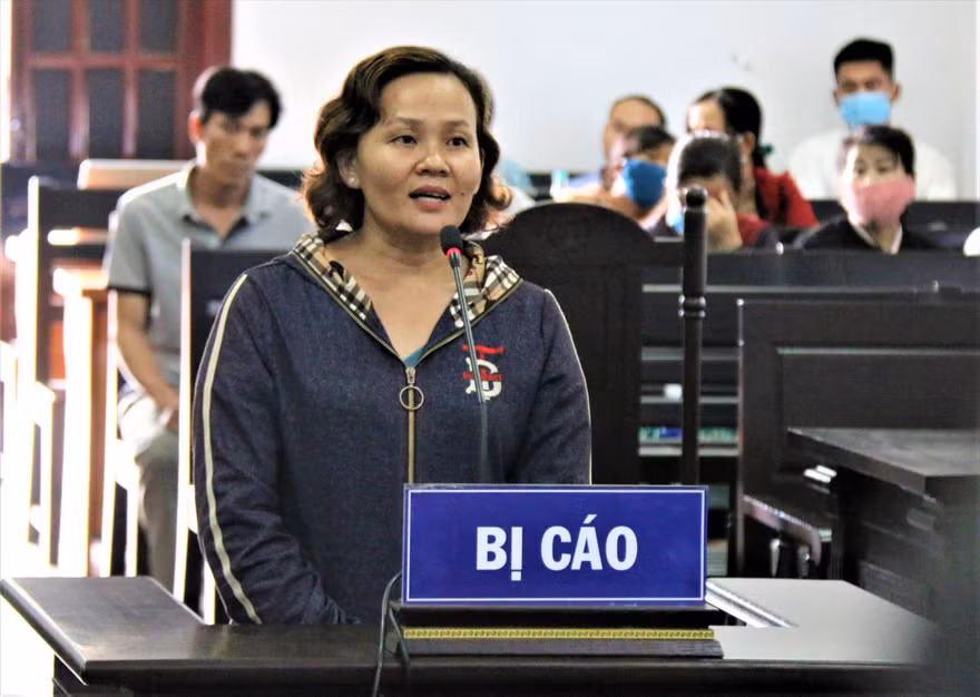 Bị cáo Nguyễn Thị Thu Hòa