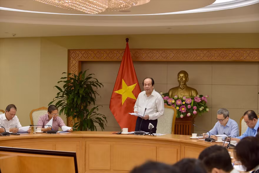 Tổ công tác của Thủ tướng Chính phủ làm việc với các bộ, ngành về cắt giảm điều kiện kinh doanh Ảnh: N.B