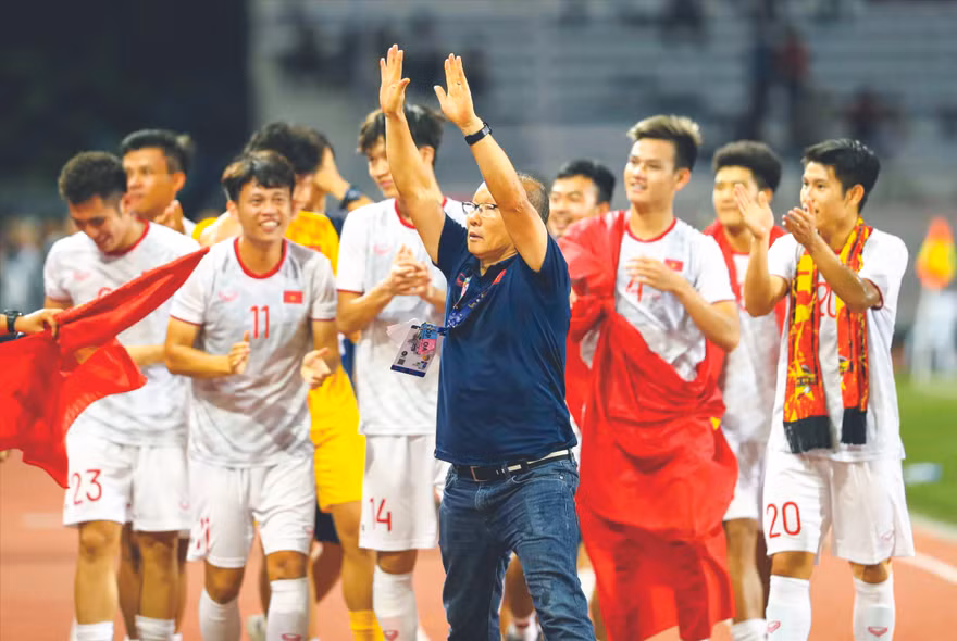 Mục tiêu tiếp theo của thầy trò HLV Park Hang Seo là tấm vé dự Olympic 2020. Ảnh: HỮU PHẠM