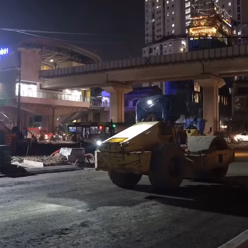 Hà Nội xuyên đêm thi công đường Vành đai 2,5 kịp thông xe vào ngày 10/10