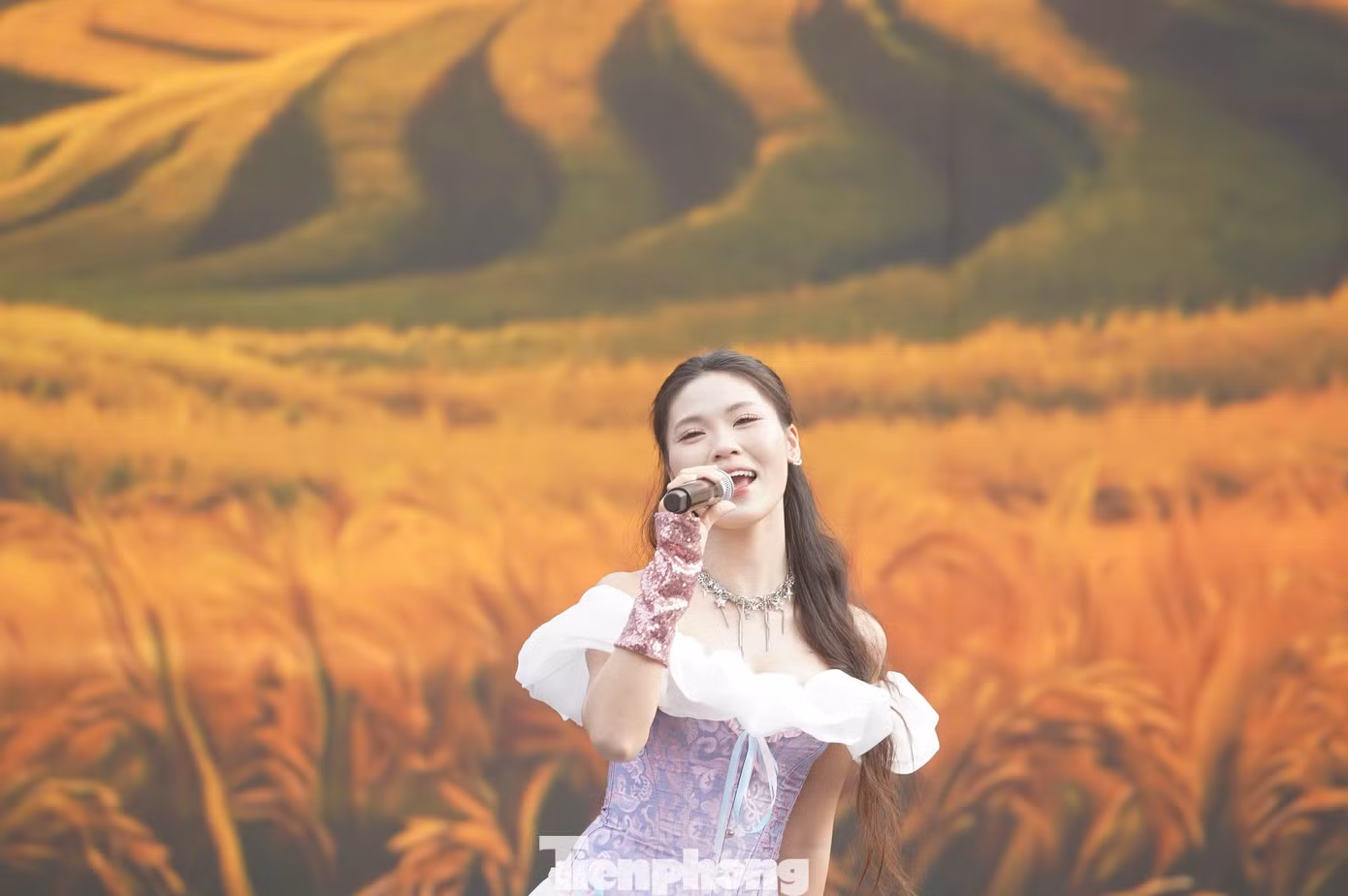 tp_songchieu10.jpg