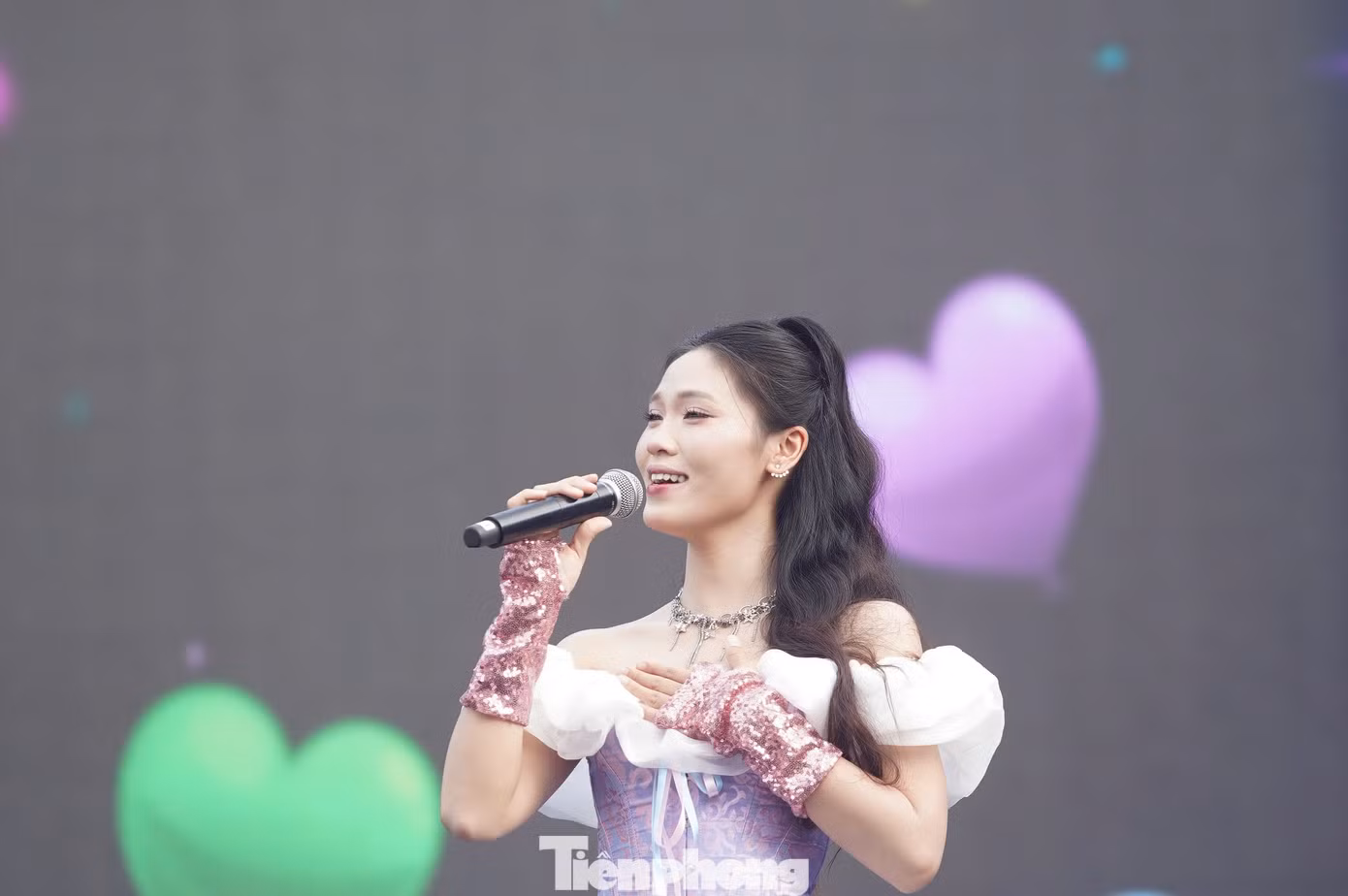 tp_songchieu31.jpg