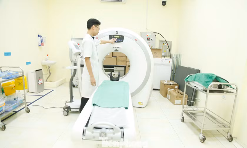 Máy SPECT/CT trong gói thầu với Công ty Việt Mỹ. Ảnh: Nguyễn Thắng.