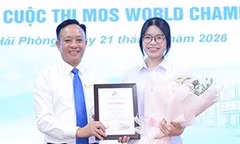 Nữ sinh Trường Đại học Hàng hải giành HCV Tin học văn phòng thế giới