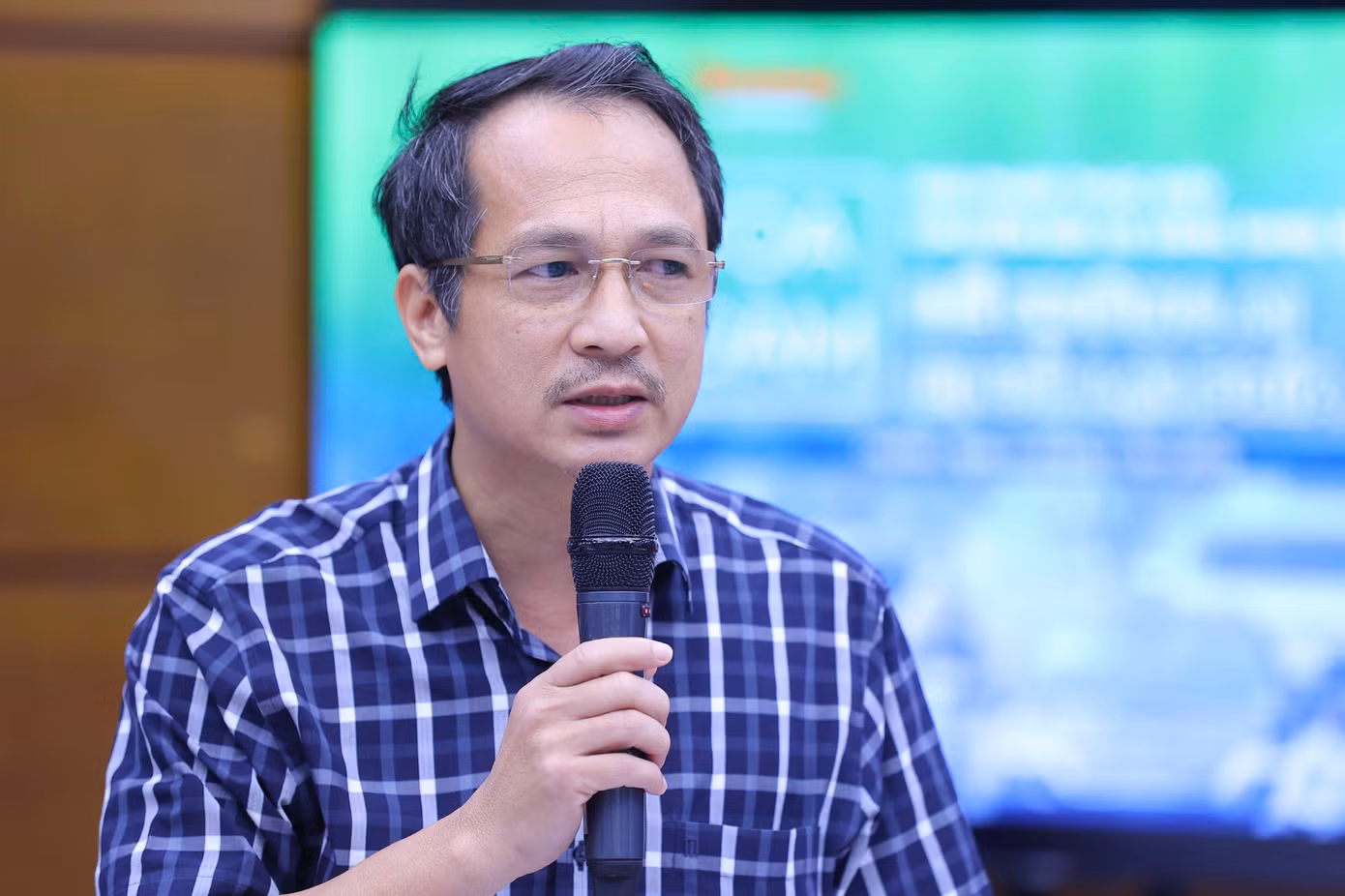 nguyen-dong-phong-1.jpg