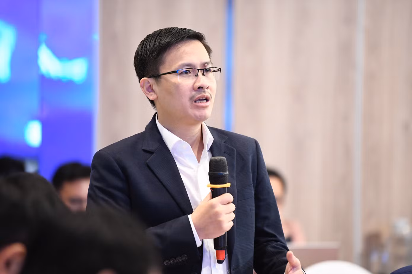 minh-tien-869.jpg