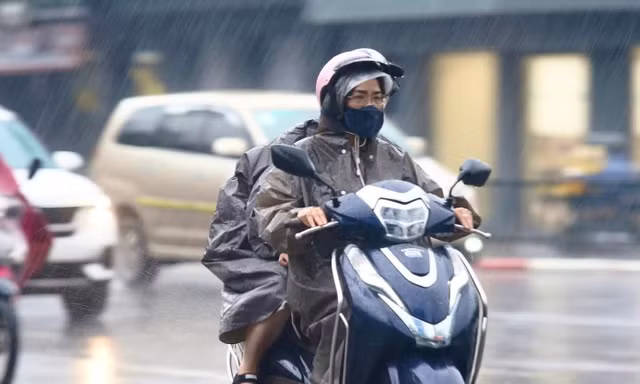 Miền Bắc mưa lớn đỉnh điểm