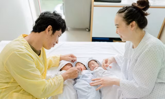 Hành trình kì diệu của ca tam thai đặc biệt chưa từng có trong giáo trình