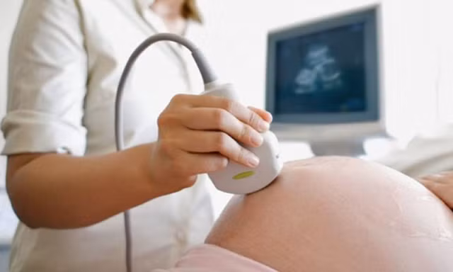 Ngăn lựa chọn giới tính thai nhi: 15 tỉnh, thành vào 'tầm ngắm'
