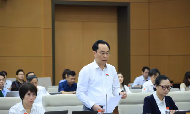 Bộ trưởng Bộ GD&ĐT nêu nguyên nhân thiếu 104.500 giáo viên