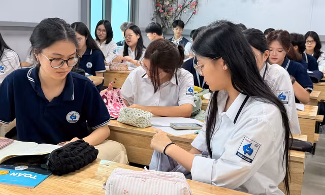 Học sinh lo chứng chỉ IELTS 'mất giá'