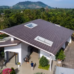 Ngôi nhà vùng quê dành không gian lớn để ba thế hệ sum họp