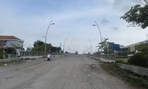 Dự án đường 'đắp chiếu' 6 năm, chủ đầu tư phải kiện đòi lại 35 tỷ đồng tạm ứng cho nhà thầu