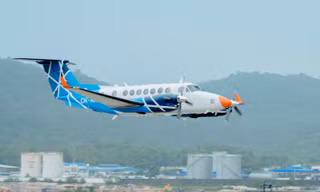 Những chuyến bay đầu tiên hiệu chuẩn đường băng mới ở Phú Quốc 