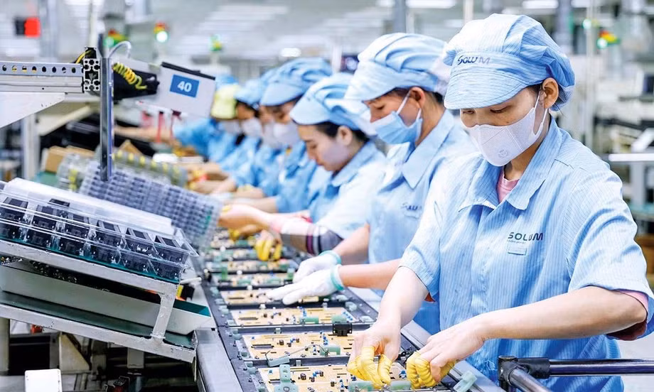 Chính phủ đặt trọng tâm vào phát triển công nghiệp hiện đại, đổi mới sáng tạo, chuyển đổi số để hiện thực hóa mục tiêu tăng trưởng Ảnh: Quốc Tuấn